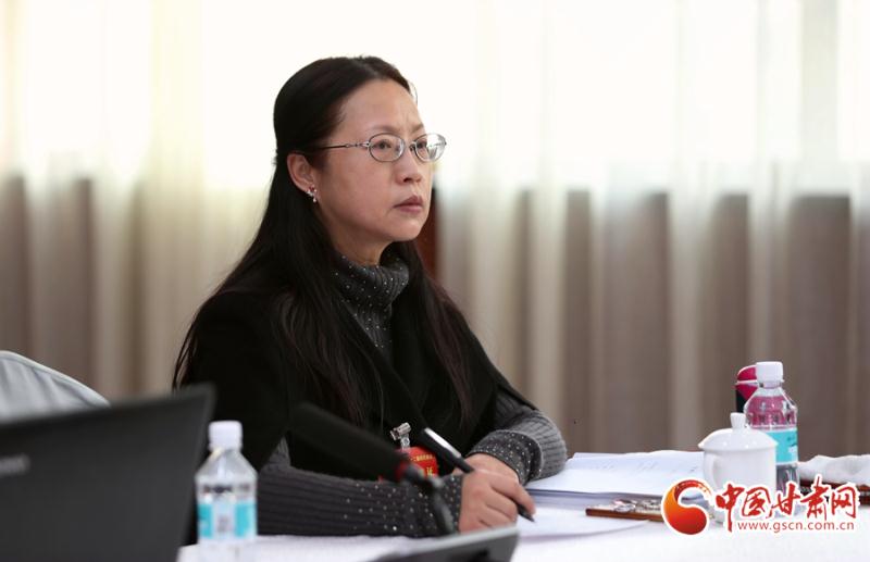 【聚焦2021甘肃两会】每天一堂体育课 这是省政协委员郭秀文倡导的阳光童年