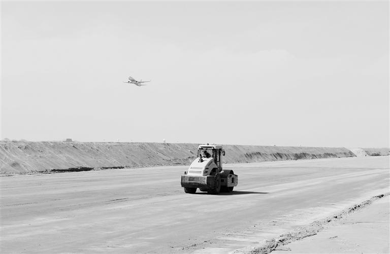 快马加鞭 打造“西部样板标杆机场”——记者“探班”兰州中川国际机场三期扩建工程施工现场