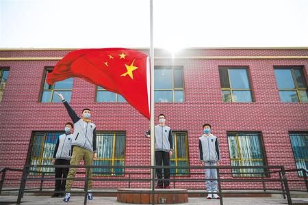 【摄影报道】又见青春靓影 再响琅琅书声（组图）