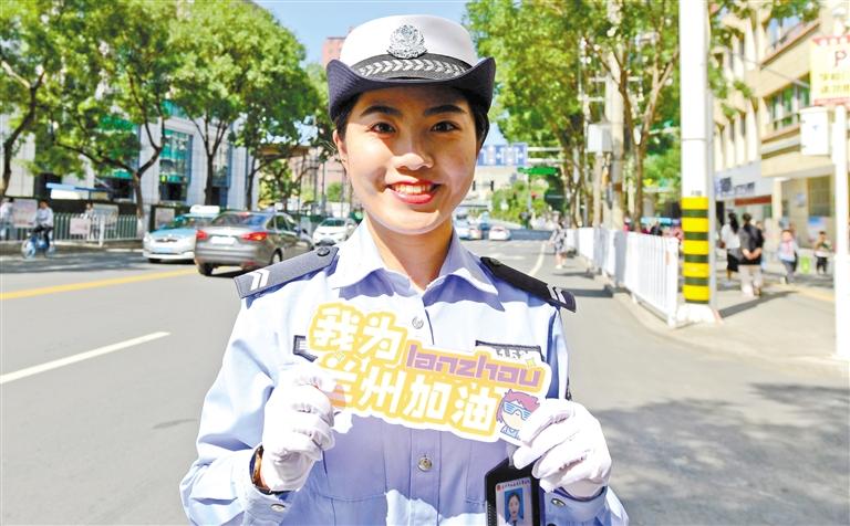 创建文明城市丨志愿红 温暖一座城