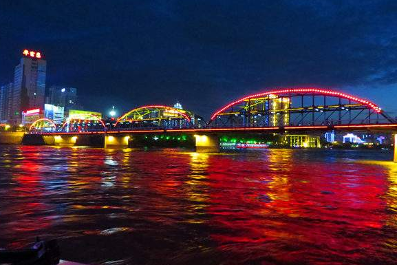 兰州市推出教师节优惠活动