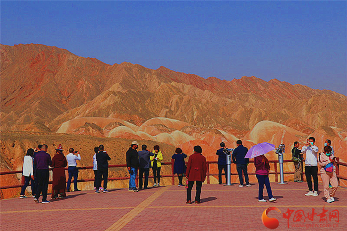 河西春光美！张掖丹霞大景区2月游客接待量大幅提升