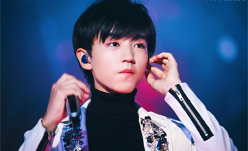 开场秀“欢乐颂五美”搭档TFBOYS