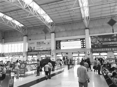 宝兰高铁效应凸显 沿线市县班车客流减半（图）