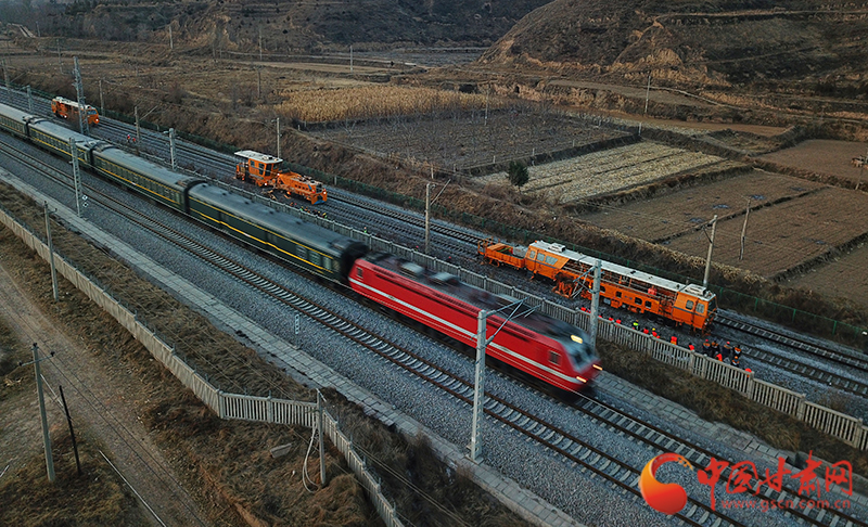 陇海铁路千人会战  拉开钢铁动脉“体检”序幕