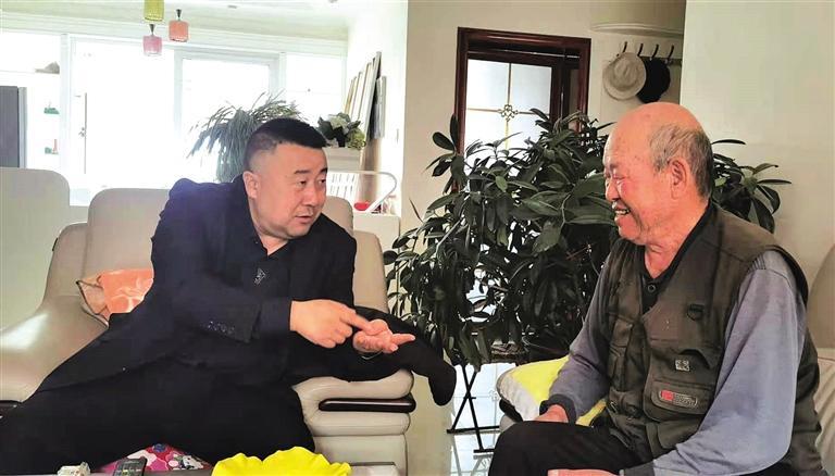 靖远县乌兰镇东关村党支部书记李鸿奎为村民立目标:“老有所养 壮有所用 幼有所教”