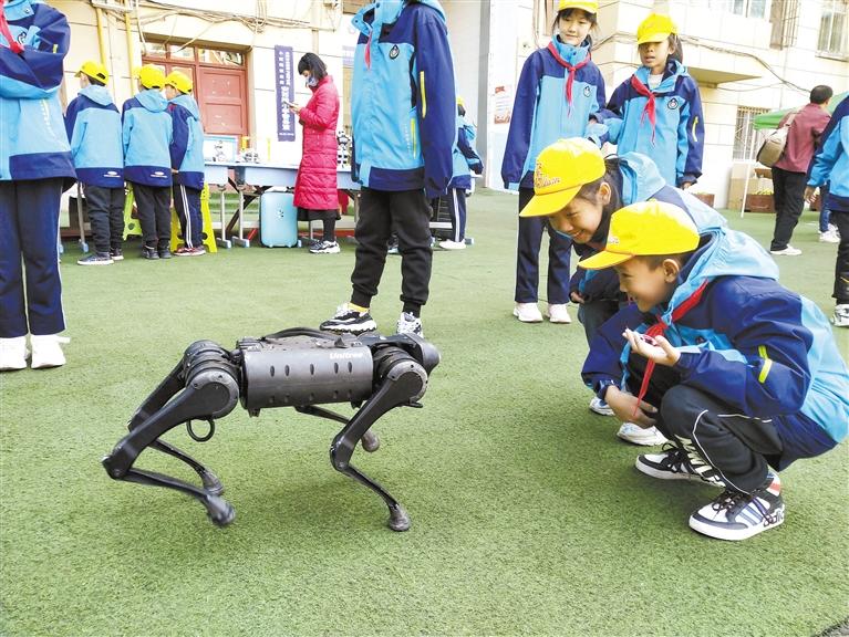 兰州安西路小学“STEM种子校”揭牌