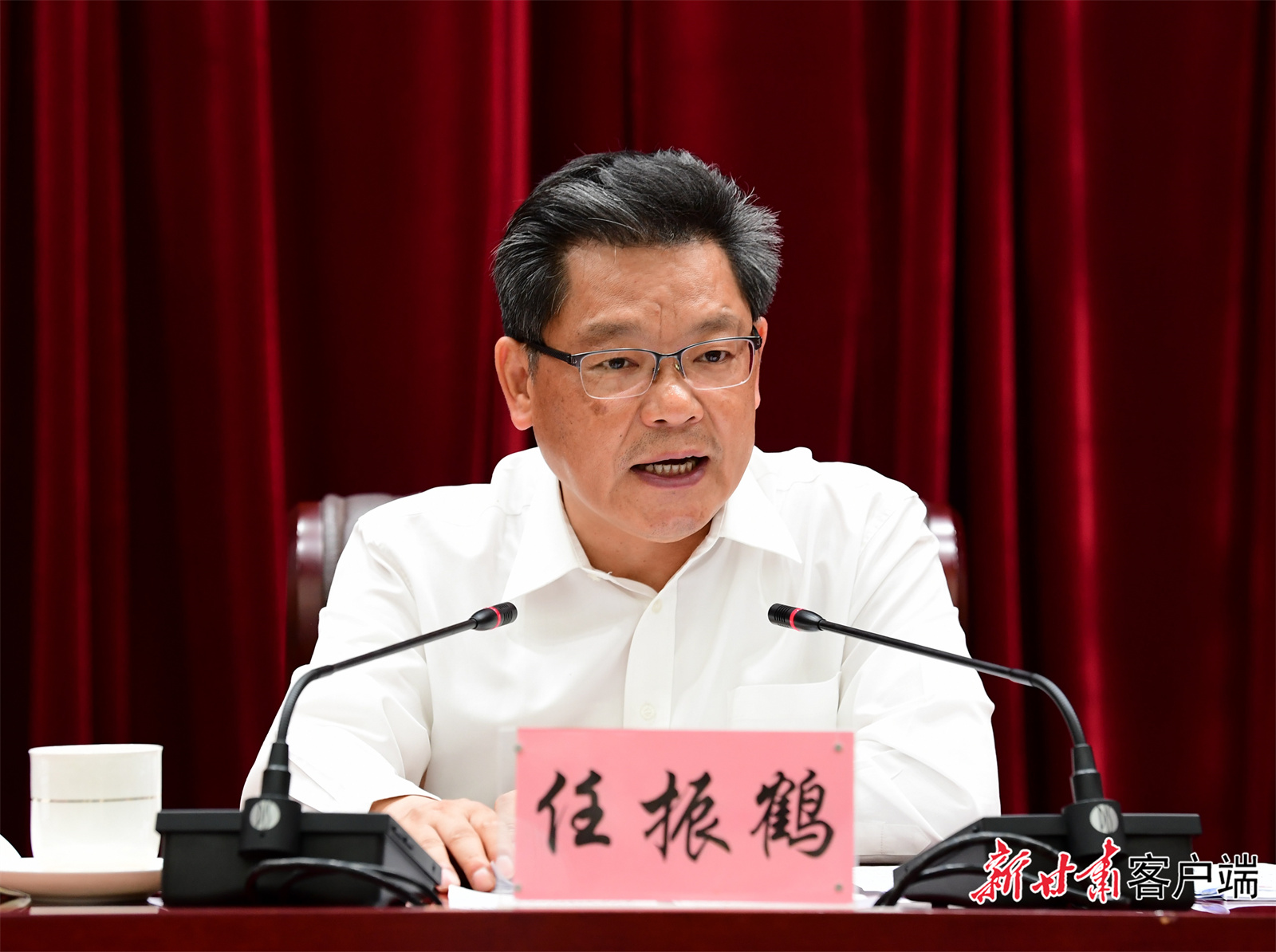 任振鹤在全省防汛减灾工作电视电话会议上强调：树牢底线思维做足万全准备 坚决打好防汛减灾“主动仗”