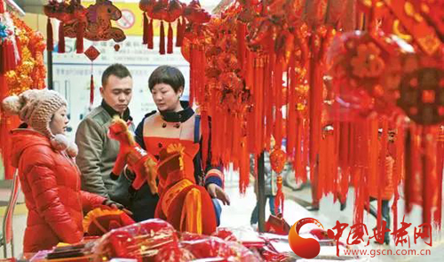 年景丨办年货（图）