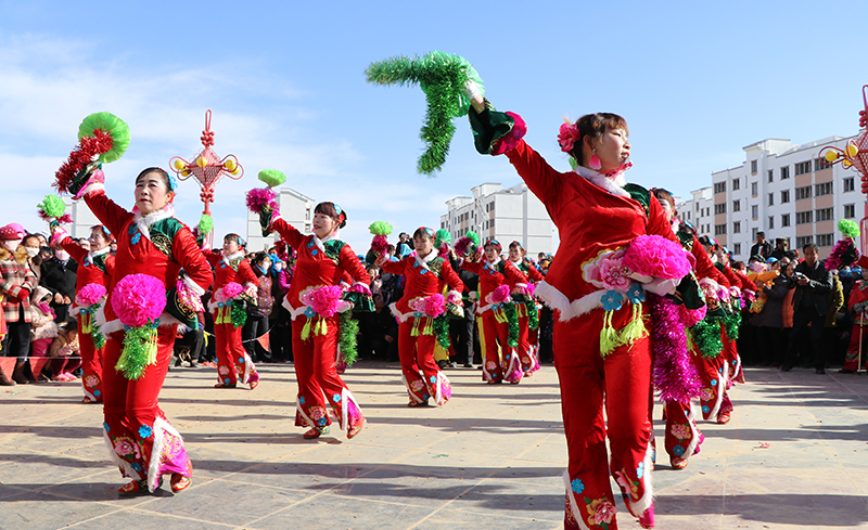 民勤：社火闹春承古韵