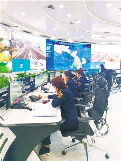 【关注春运】返乡旅客踏上温暖回家路