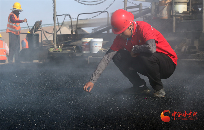 李志虎：戈壁踏热浪冬奥献匠心 12载青春筑路收获满满