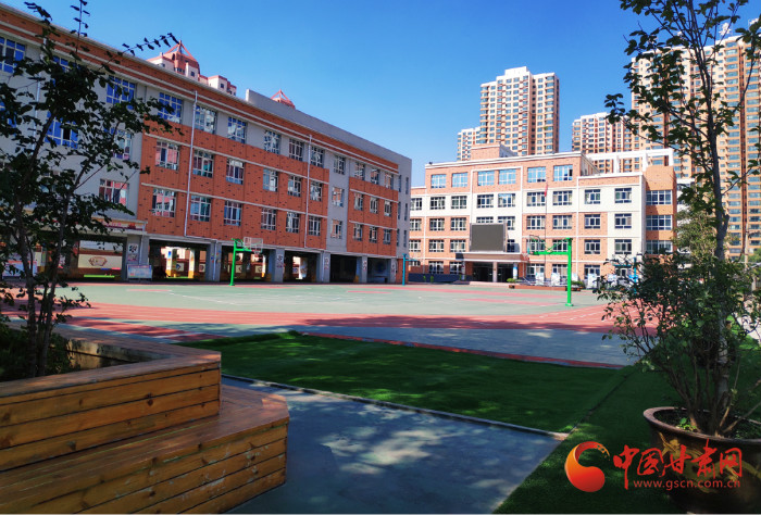 兰州市西固区拆了这38间商铺 家长却拍手叫好